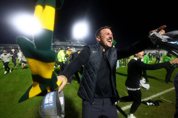 辛勤工作 辛勤工作